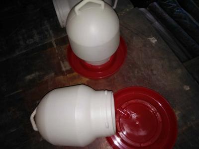 飲水器